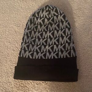 Michael Kors signature knot hat NWT